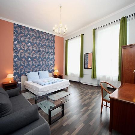 Cherry Apartman 埃格尔 外观 照片